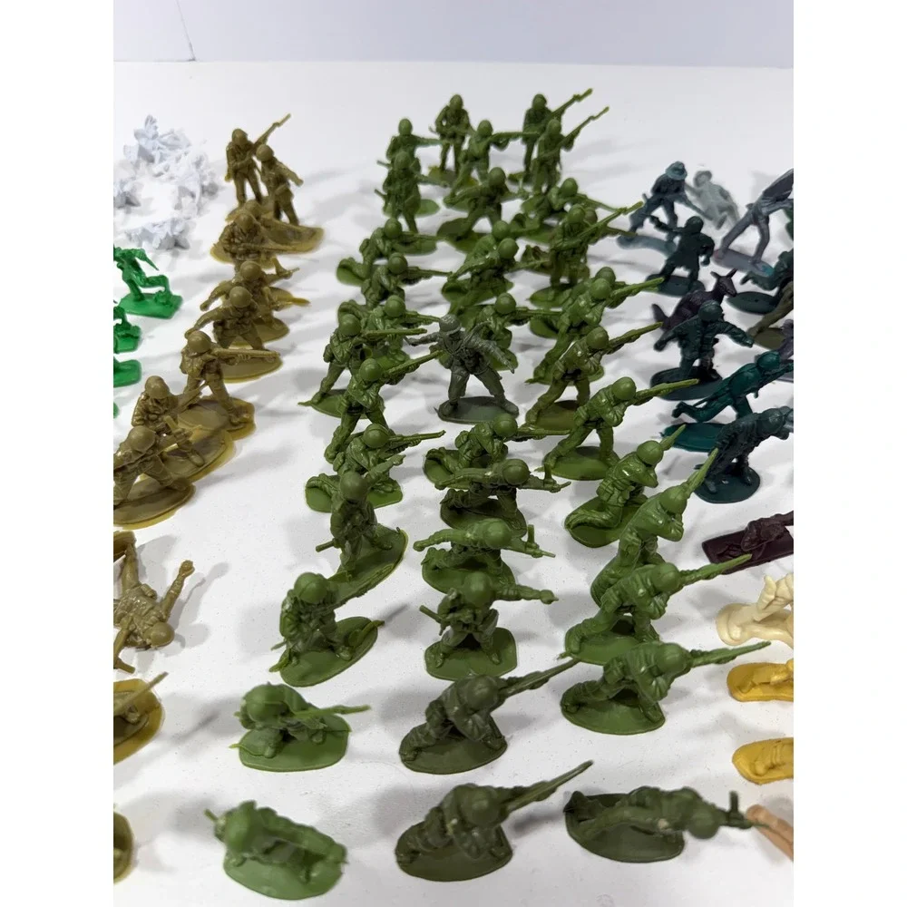 Vintage‎ Plastic Toy Soldiers Cowboys Indians Figures 170 Lot Green Army Mixed